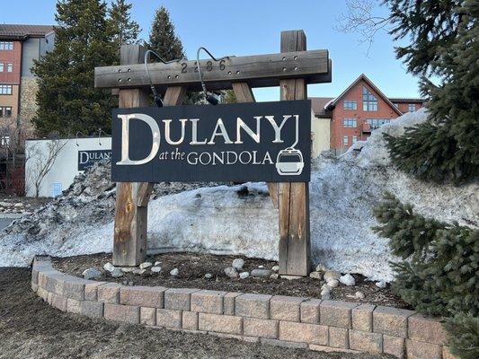 Dulany Condominiums