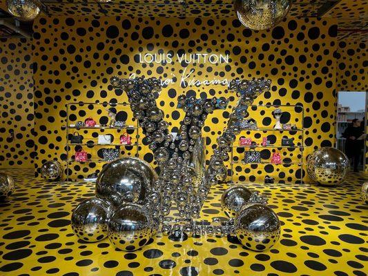 Louis Vuitton x Yayoi Kusama Pop Up - Meatpacking