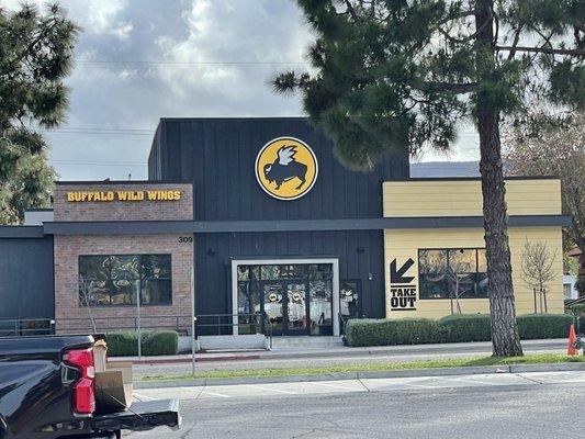 Minneapolis-based franchise Buffalo Wild Wings