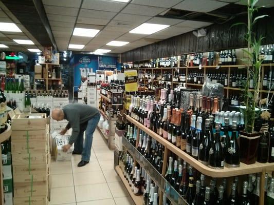 Oscar picking out a couple of cases of Portuguese wine