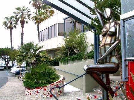 Plenty of parking outside our bldg in Redondo Bch Marina