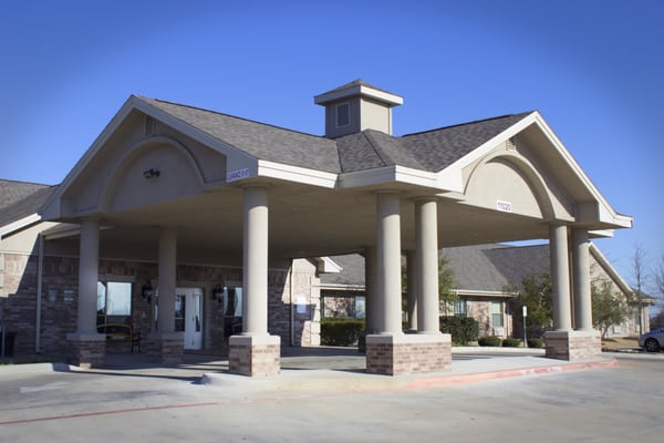 Legend Oaks Healthcare and Rehabilitation - North Austin Beautiful Exterior