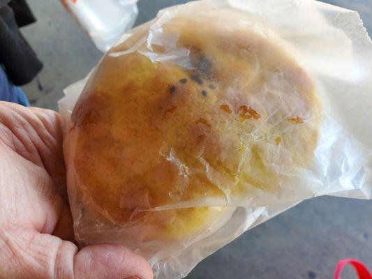 Red bean Pineapple bun