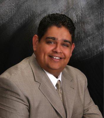 Oscar Vasquez Broker/Owner