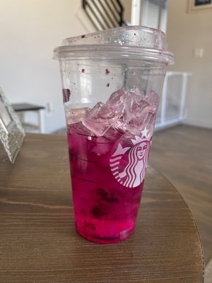 Dragon fruit with light ice ?