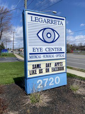 Sign of Legarreta Eye Center in Cheektowaga, NY.