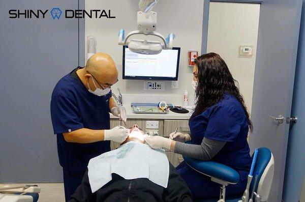 Dentist in Houston,TX : Dental Implants, Family dentist, cosmetic dentist, general dentist