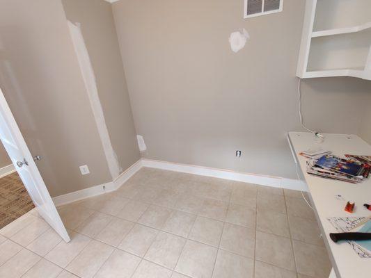 Repair of the walls and addition of the baseboard