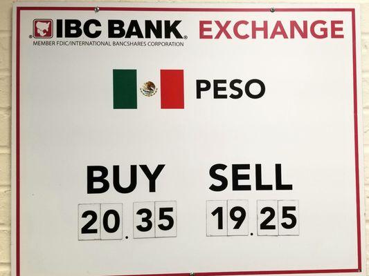 Need to exchange pesos / dollars?  You can do it here.