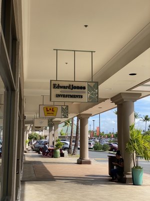 Kapolei Shopping Center