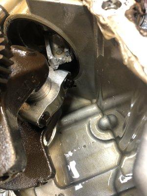 Broken connecting rod