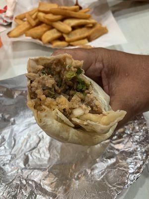 Carnitas burrito