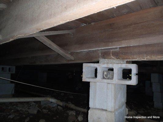 Entered crawlspace and first piers were great, the home owner had paid to have the whole house updated with modern piers...