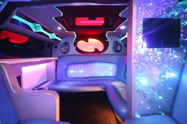 #62 inside front of Hummer H2 Limo 20 passenger