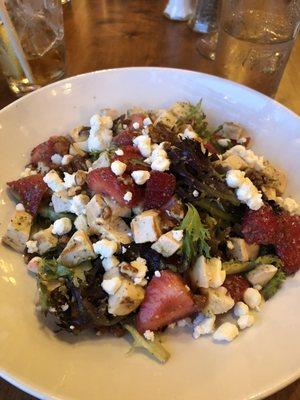 Strawberry Goat Cheese Salad