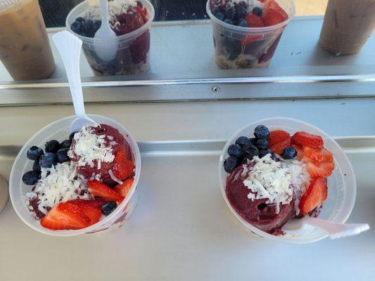 Acai bowls