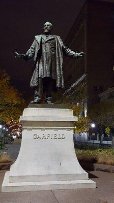 ..Hmmm, only last name on display for 'James Garfield.'  #20th