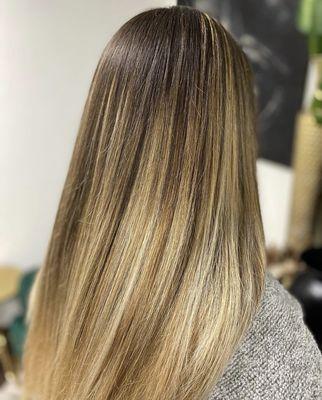 Golden balayage