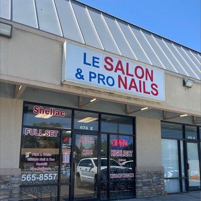 Le Salon & Pro Nails