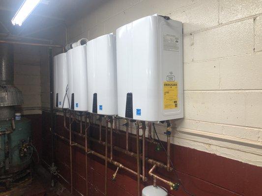 Tankless water heater for Vegan food manufacturing company in Chicago.