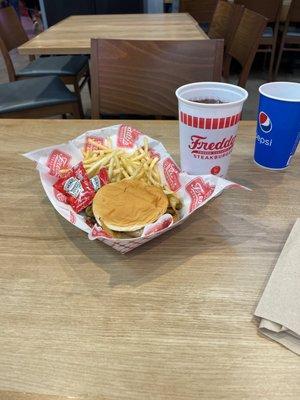 Freddy's Frozen Custard & Steakburgers