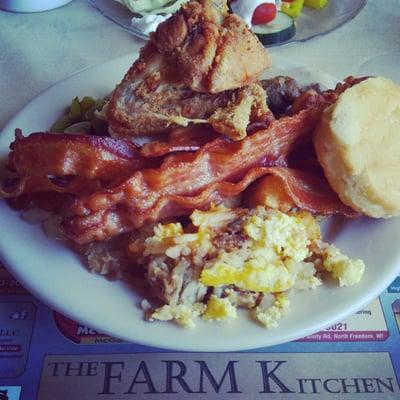 Amazing Sunday Buffet Breakfast! Had three plates of food and wanted to sit there even longer until I was hungry again!