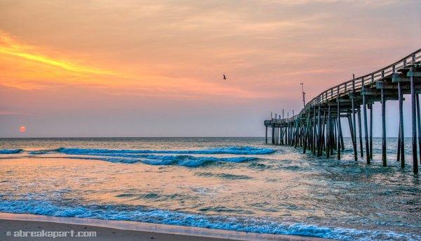 Waxing sunrise at the Avon Pier at the Outer Banks. #avonfishingpier Avon NC is calling #obxphotography #sunrisephotography #oceanphotograph