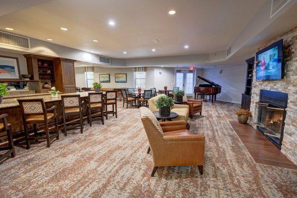 Tucson Place at Ventana Canyon| Assisted Living & Memory Care | Tucson, AZ | Lounge