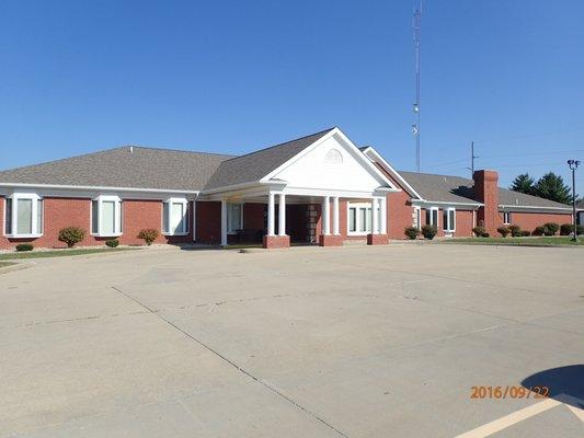 The front entrance to Associated Foot Surgeons - O'Fallon