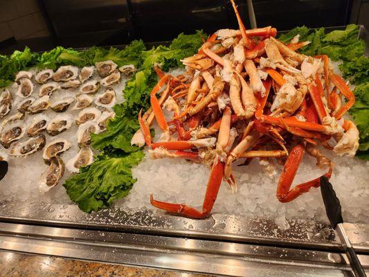 $40 for dinner buffet has snowcrabs & oysters 7/26/24