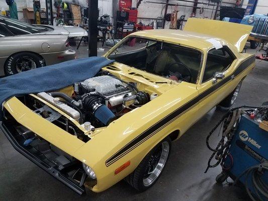 Engine swaps (2019 Hellcat engine swap in a classic Barracuda)