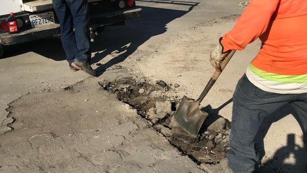 Asphalt demolition