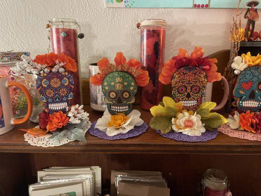 Dia de Los Muertos altar decorations