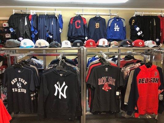 MLB Men's and Youth Boys (8-20) fan gear by '47, G-III Sports and Outerstuff.