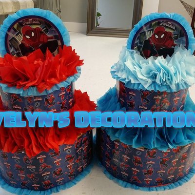 Piñatas spiderman forma de pastel $30 dollars