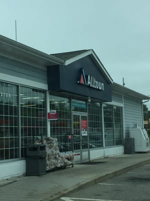 Mobil - Alltown Convenience of Easton -- 491 Foundry Street / Route 106, Junction @ Depot Street, Easton                Storefront