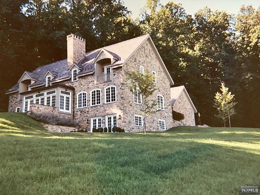 Real stone house with both exterior and interior stone.