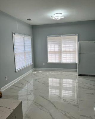 Kitchen wall paint / flooring