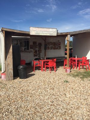 Covered eating area