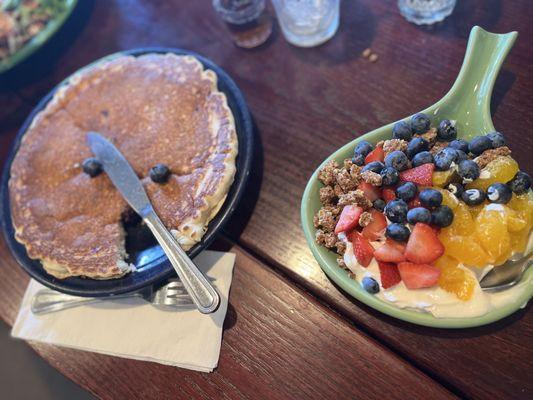 Blueberry Pancake & Fruit Skillet, So yummy! The pancakes are HUGE and fluffy! Dirty Chai wasn't good