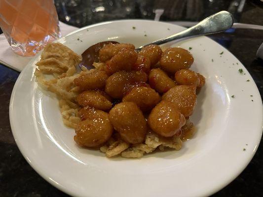 Popcorn shrimp with sweet chili sauce