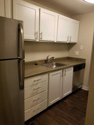 Updated appliances and finishings.