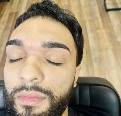 We also do men's eyebrows!!!! Don't miss out guys.