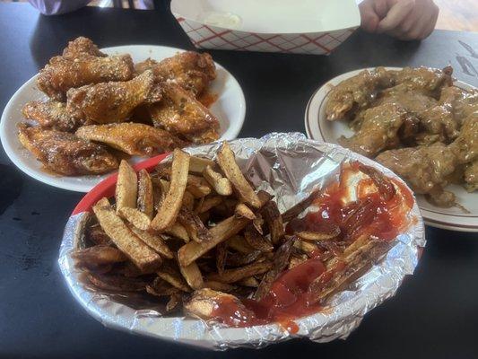 Australian wings, fresh cut fries, and the amazing Russian wings!!!