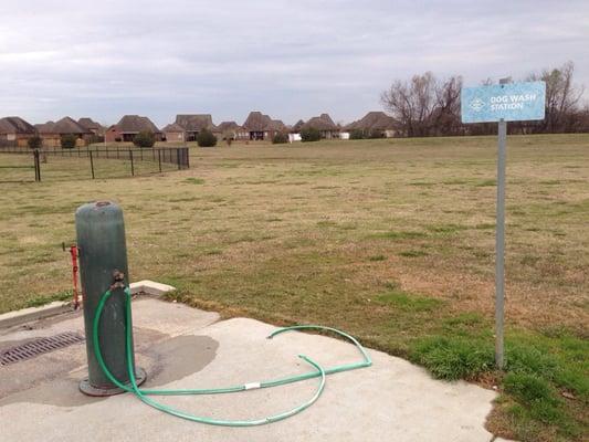 Dog wash station