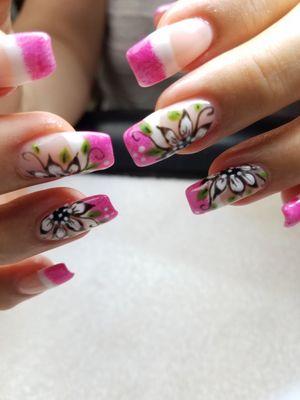 Uñas acrilicas con diseño de verano