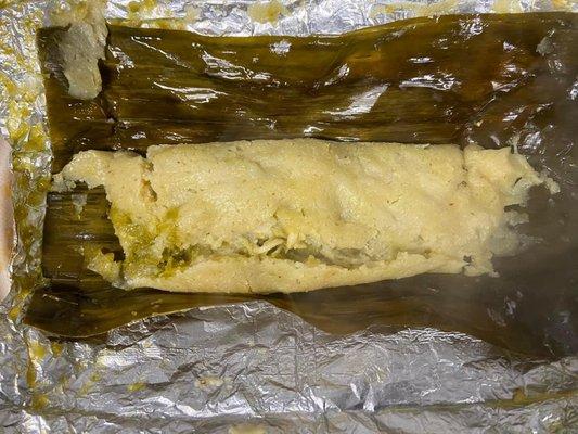 Green chicken tamales