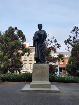 Dante Statue