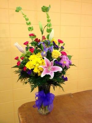 Arrangement of mixed cut flowers.... Prices start at $25