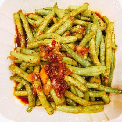 Mandarin style green beens, 5/5. IG: @take.a.bite.with.me